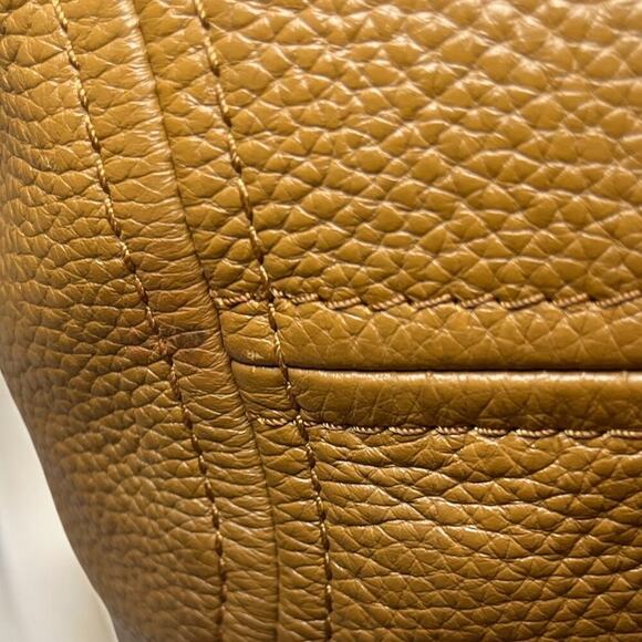 Michael Kors Fulton Large Leather Hobo Bag & Zip Around Continental Wallet - Picture 15 of 16